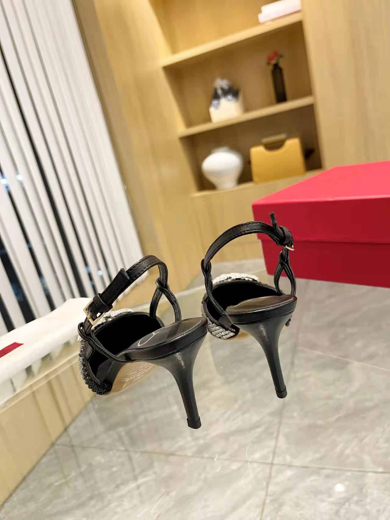 Va1e*ntin0 Vlogo Signature Back Strap Crystal High Heels Black Ws0R01Ewkzrn