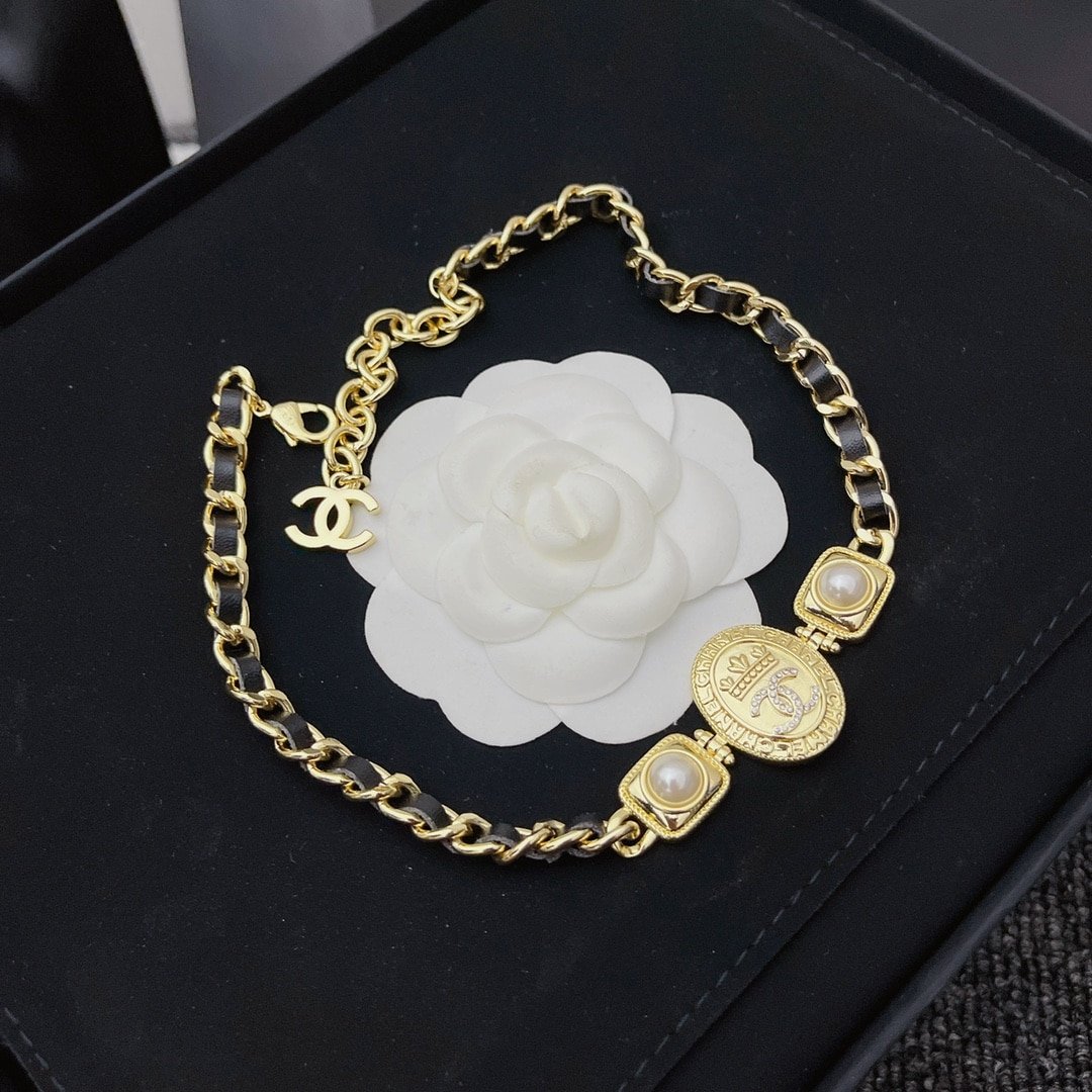 Ch**el Necklace
